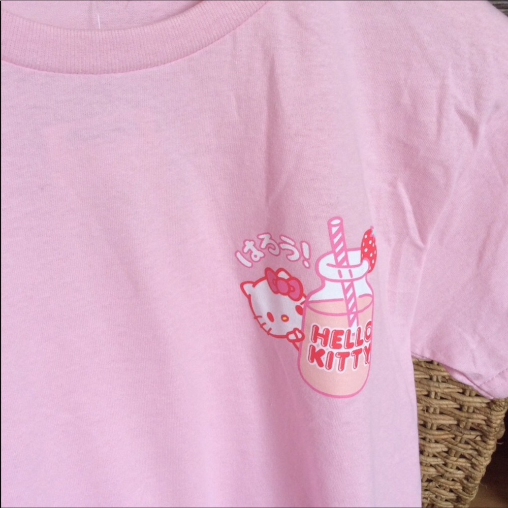 🎁Hello kitty tee - Picture 4 of 5